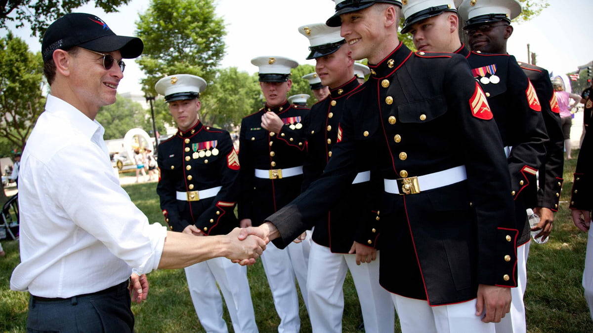 How The Gary Sinise Foundation Is Helping Our Soldiers