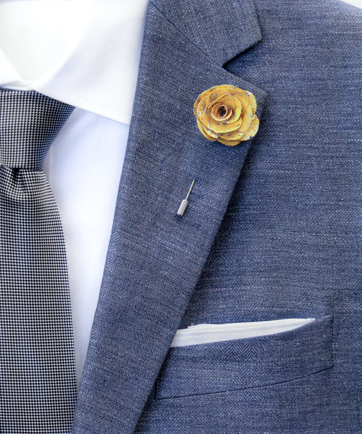 Gatsby Flower Lapel Pin